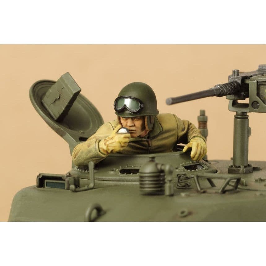 TAMIYA 1/35 M4A3E8 Sherman Easy Eight European Theatre