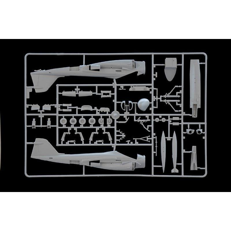 ITALERI 1/72 KA-6D Intruder