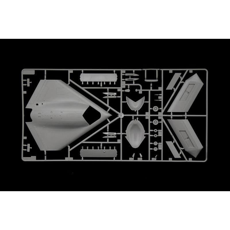 ITALERI 1/72 Northrop Grumman X-47