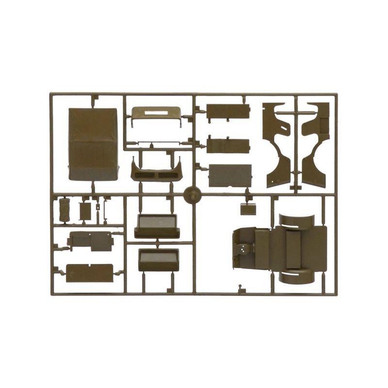 ITALERI 1/35 Dodge Staff Car WC56