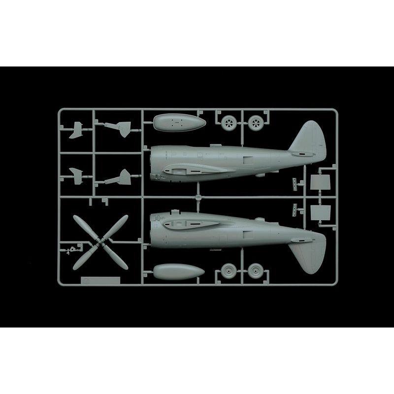 ITALERI P-47D Thunderbolt (E.T.O)