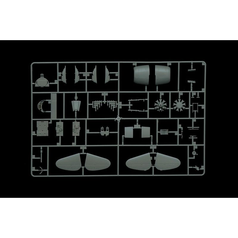 ITALERI P-47D Thunderbolt (E.T.O)