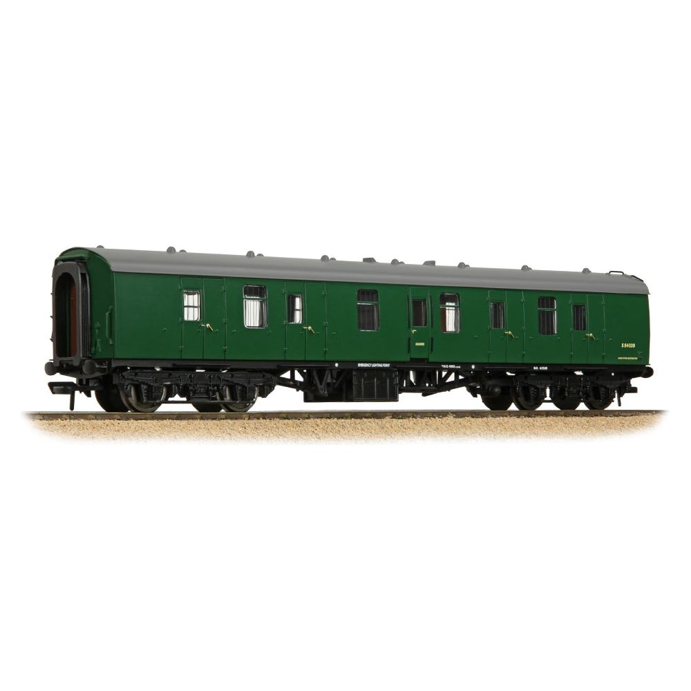 BRANCHLINE BR Mk1 BG Brake Gangwayed BR (SR) Green