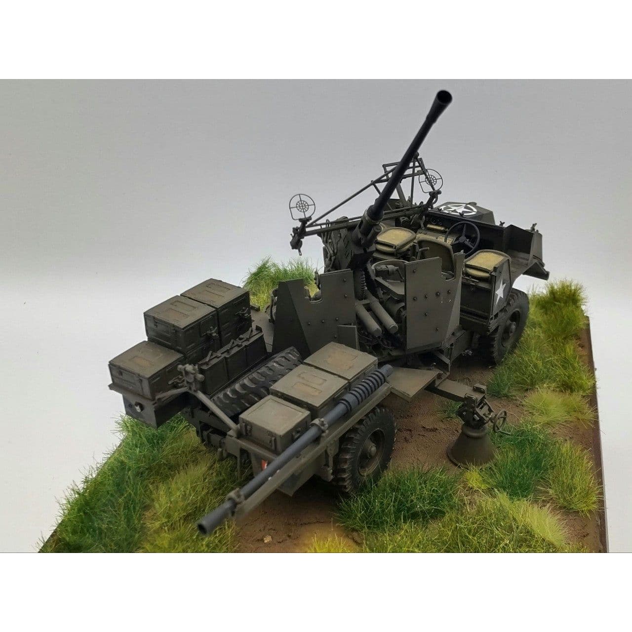 THUNDER 1/35 British Morris Bofors C9/B Gun Truck LATE