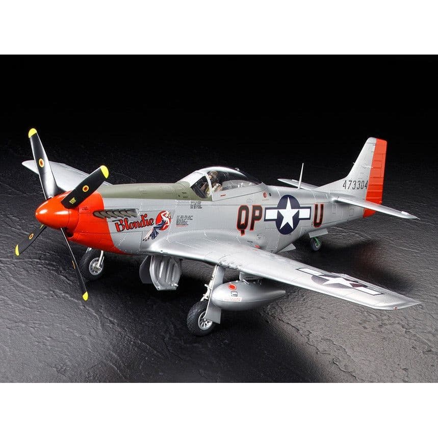 TAMIYA 1/32 North American P-51D Mustang