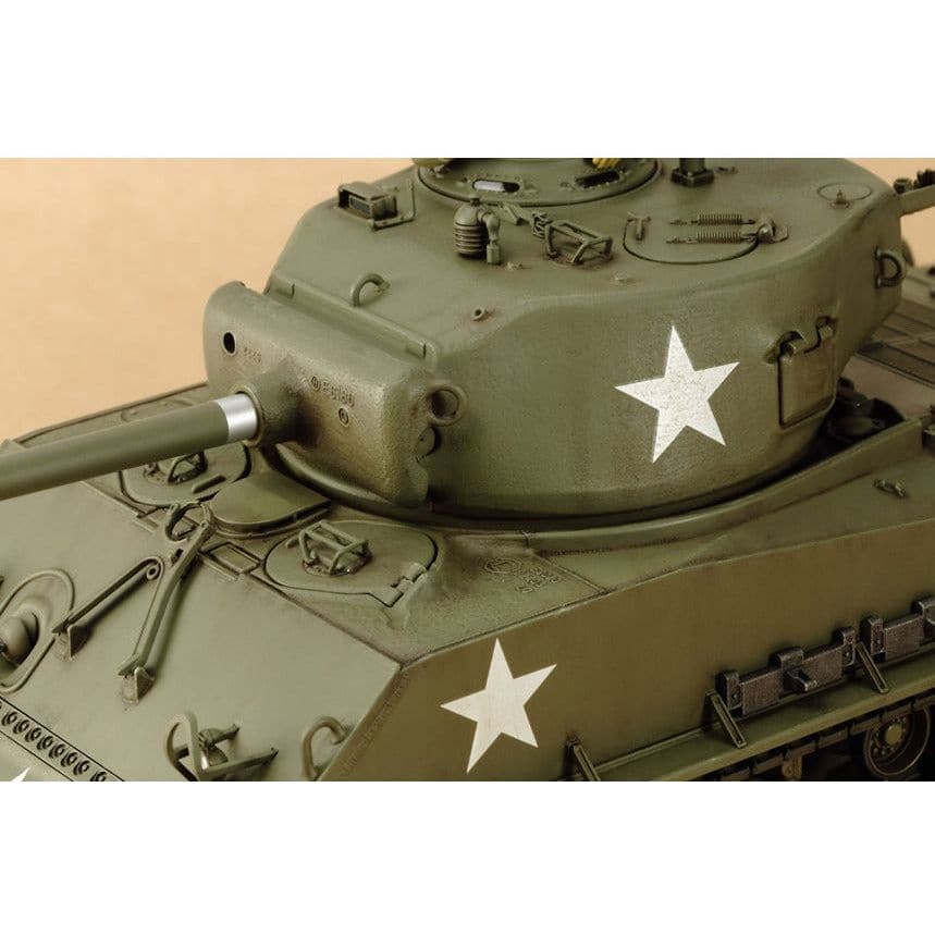 TAMIYA 1/35 M4A3E8 Sherman Easy Eight European Theatre