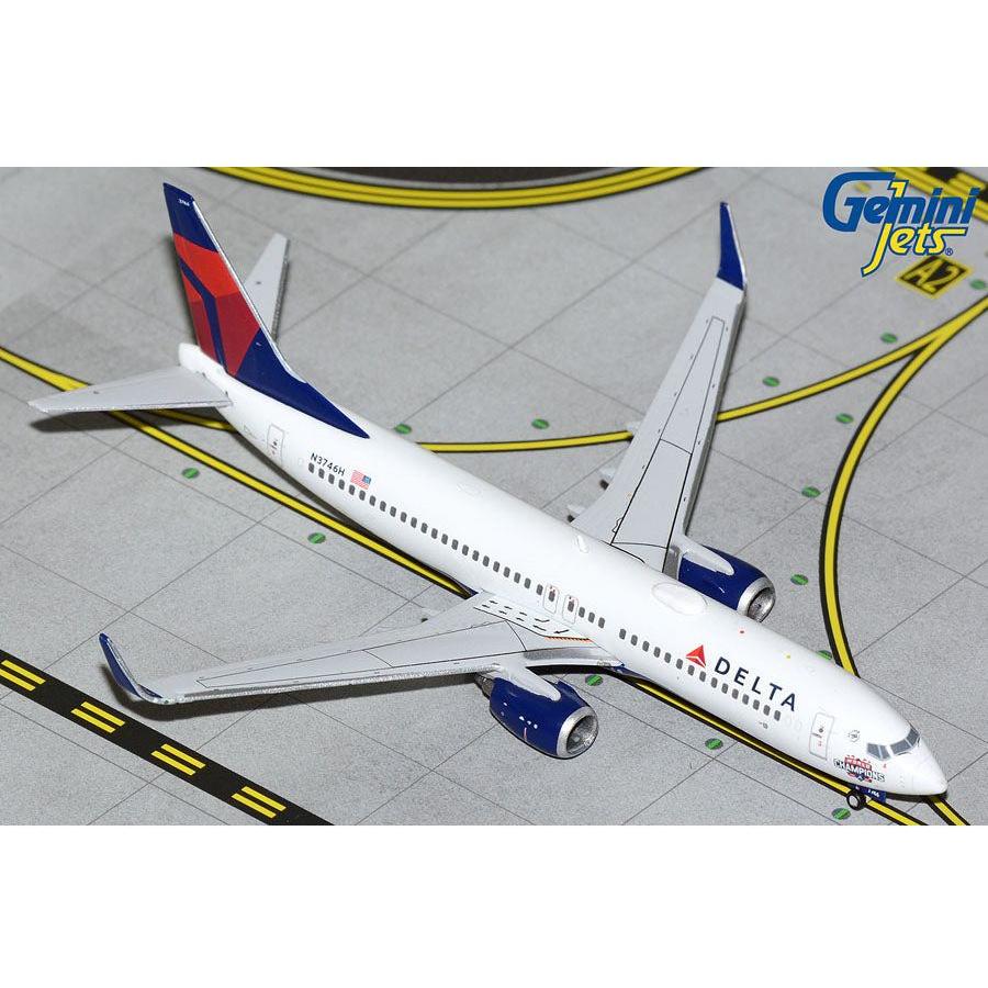 GEMINI JETS 1/400 Delta Air Lines B737-800W N3746H 'Atlanta Braves'/'World Champions'