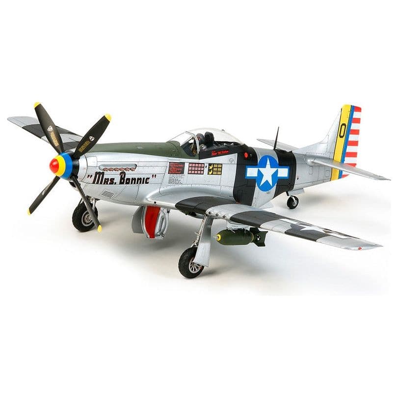 TAMIYA 1/32 North American P-51D/K Mustang Pacific Theater