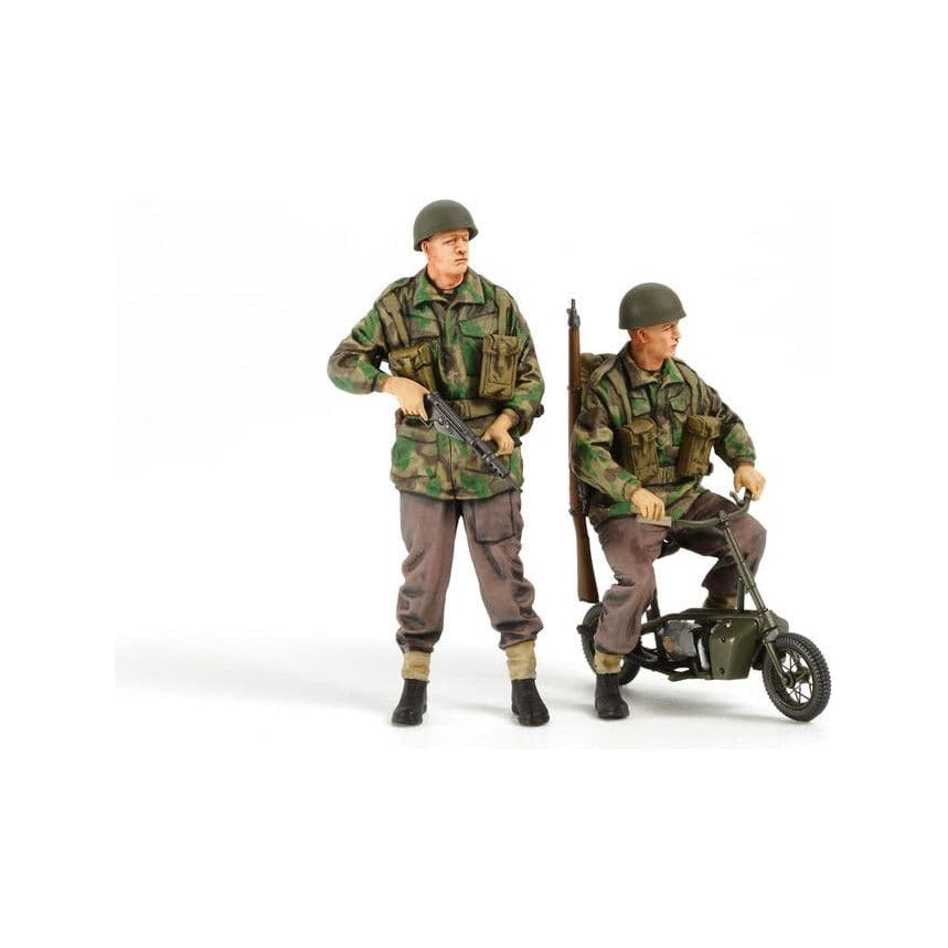 TAMIYA 1/35 British Paratroopers with Small Motorcycle