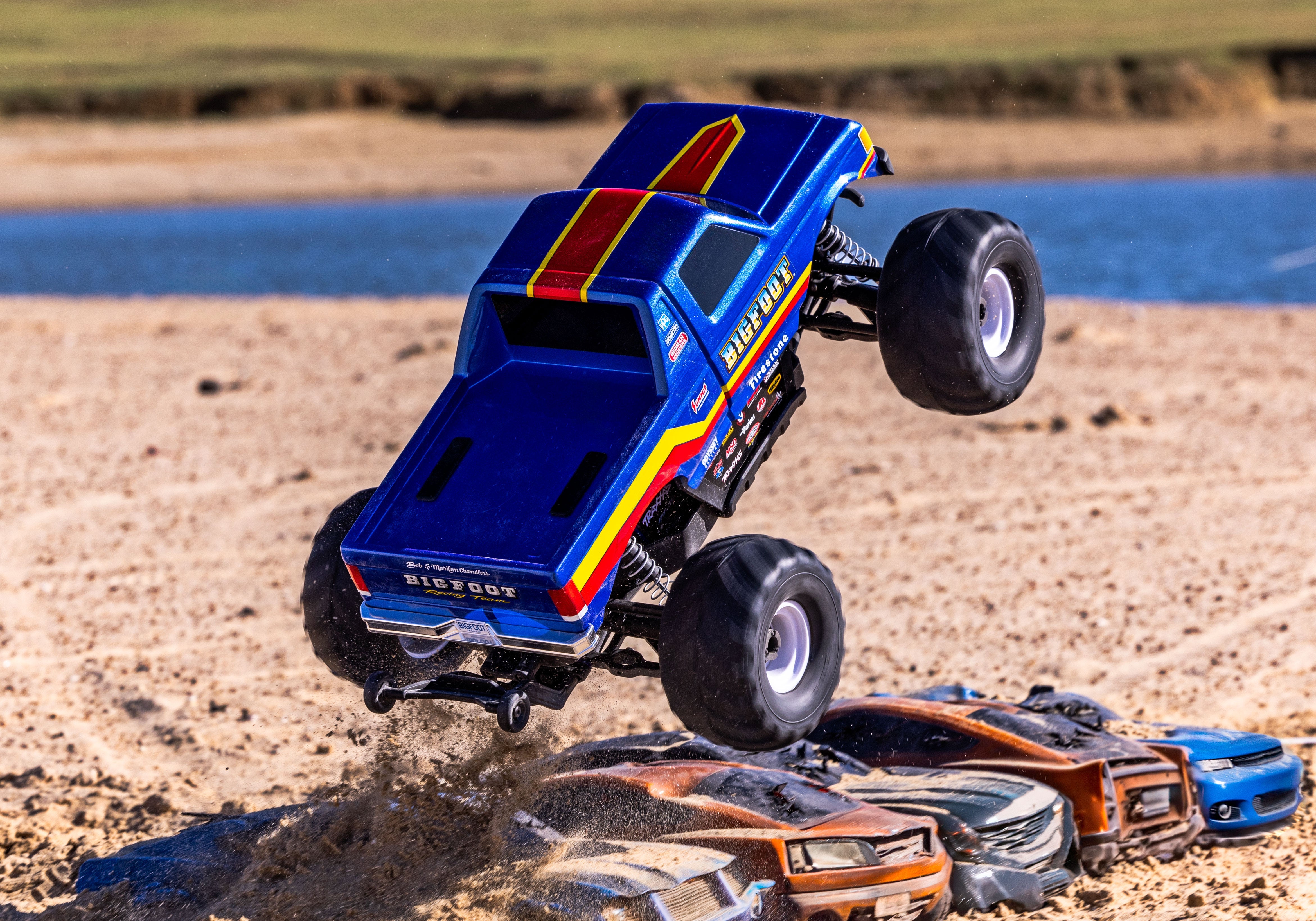 TRAXXAS BIG FOOT 4X4 MONSTER TRUCK