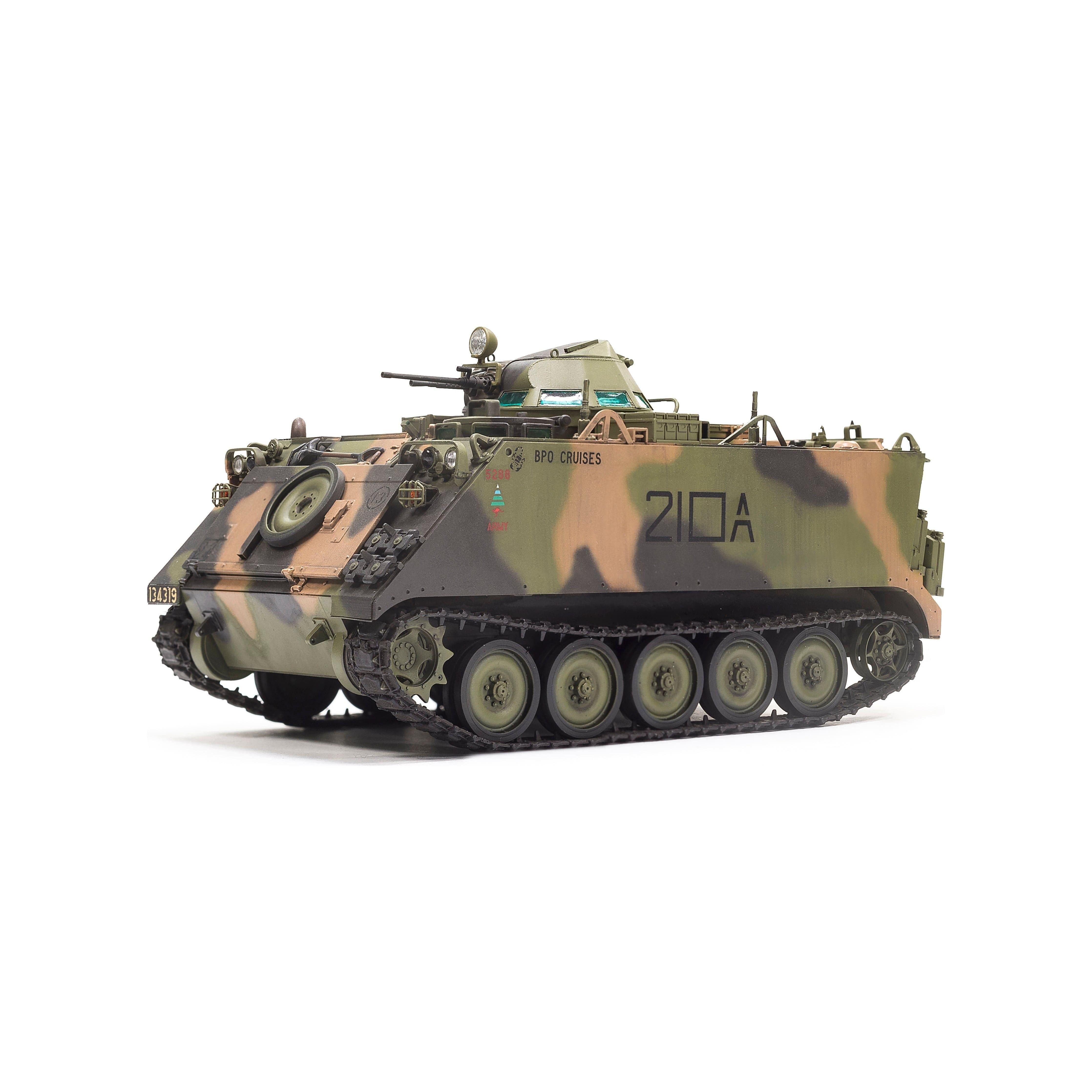 AFV CLUB Australian M113 APC LRV Light Reconnaissance Vehicle 1980 Transition Model