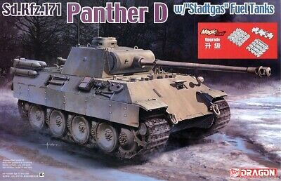 Dragon 1/35 Panther D w/"Stadtgas" Fuel Tanks (Magic Track included) Plastic Model Kit [6881]