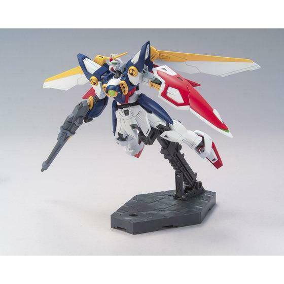 BANDAI 1/144 HGAC Wing Gundam