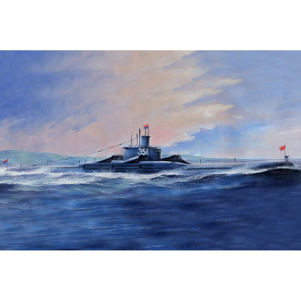 Hobby Boss 1/350 PLA Navy Type 033G Wuhan Class Plastic Model Kit [83516]