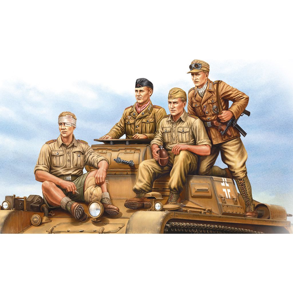 Hobby Boss 1/35 German Tropical Panzer Crew Plastic Model Kit [84409]