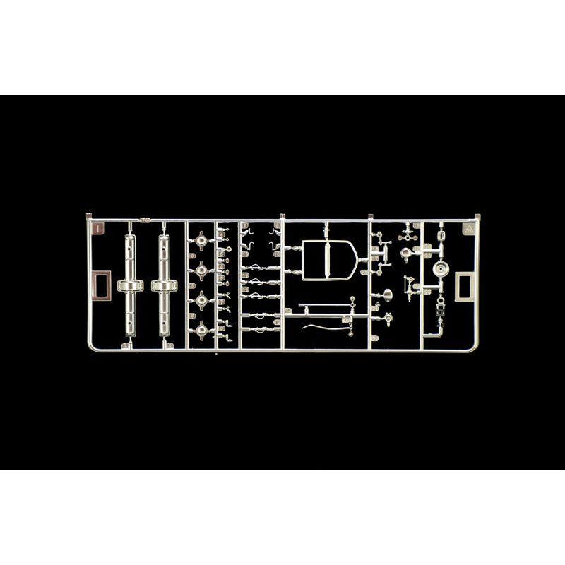 ITALERI 1/12 Alfa Romeo 8C / 2300 (1931-1933) Alfa Romeo 11