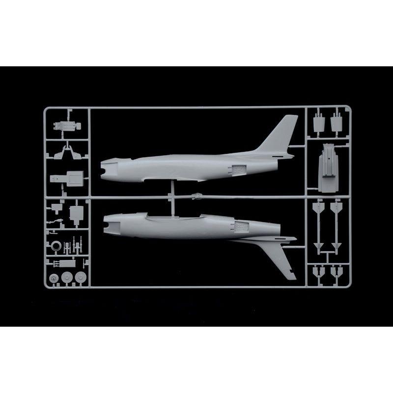 ITALERI 1/48 F-86E Sabre