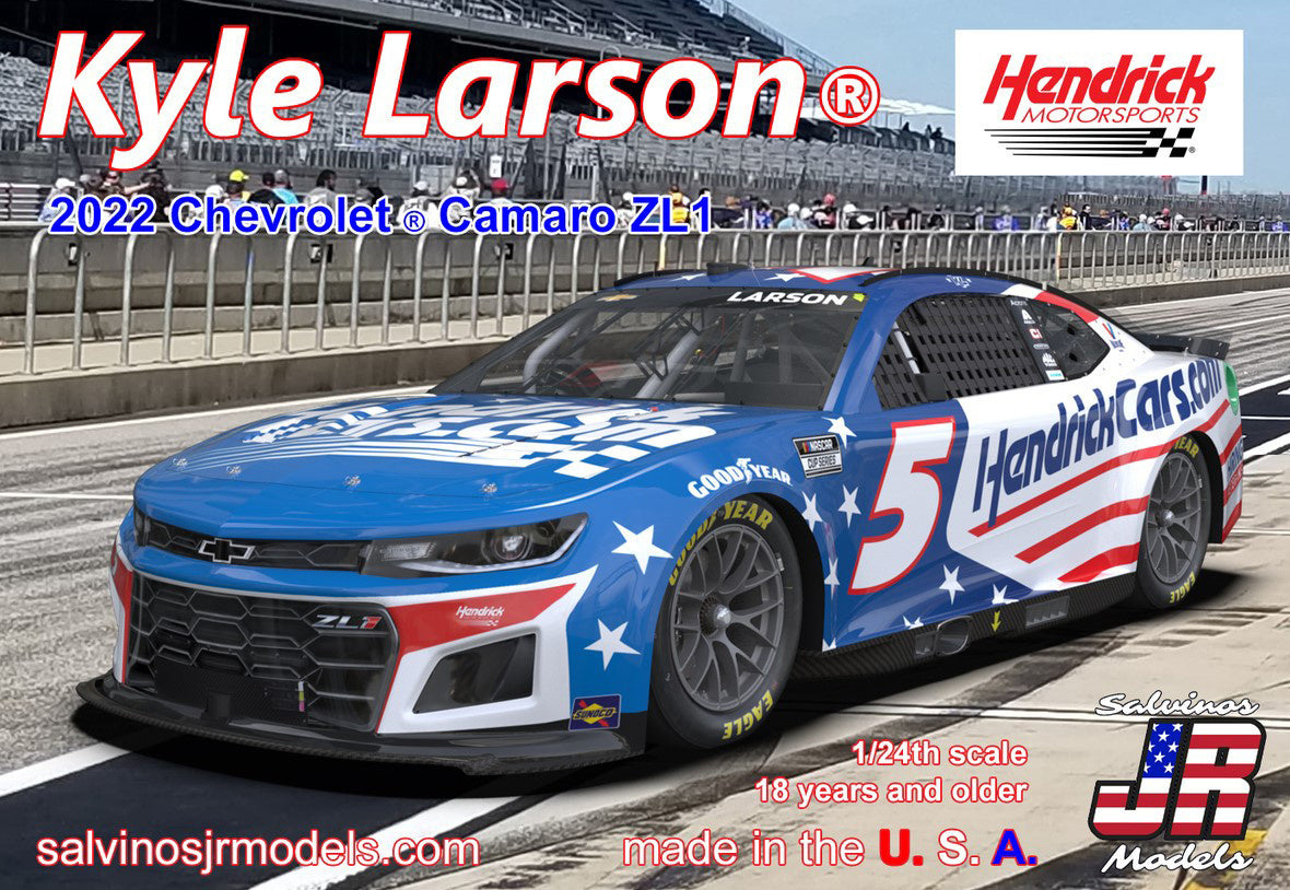 SALVINOS JR 1/24 Hendrick Motorsports Kyle Larson 2022 Camaro- Patriotic Plastic Model Kit