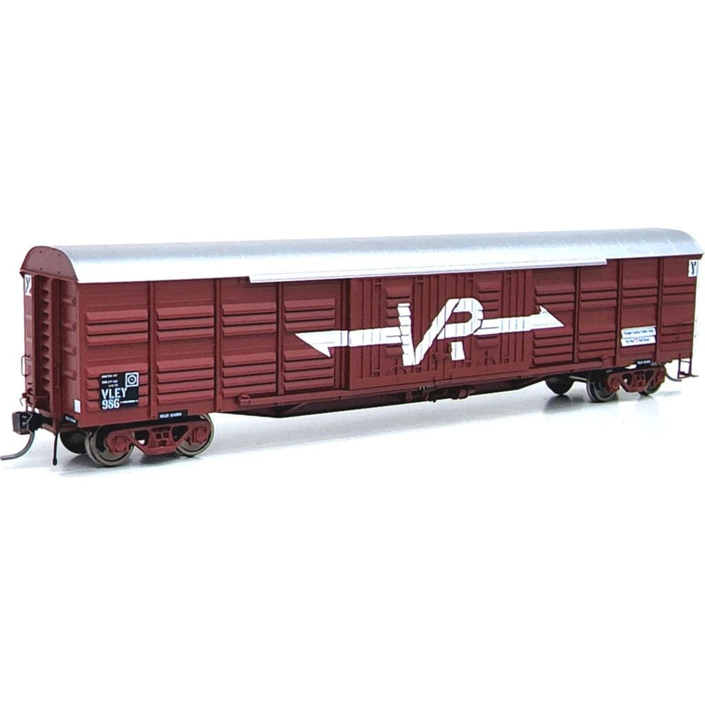 ON TRACK MODELS HO VLEY-02 56' Victorian Louvre Vans 3 Pack