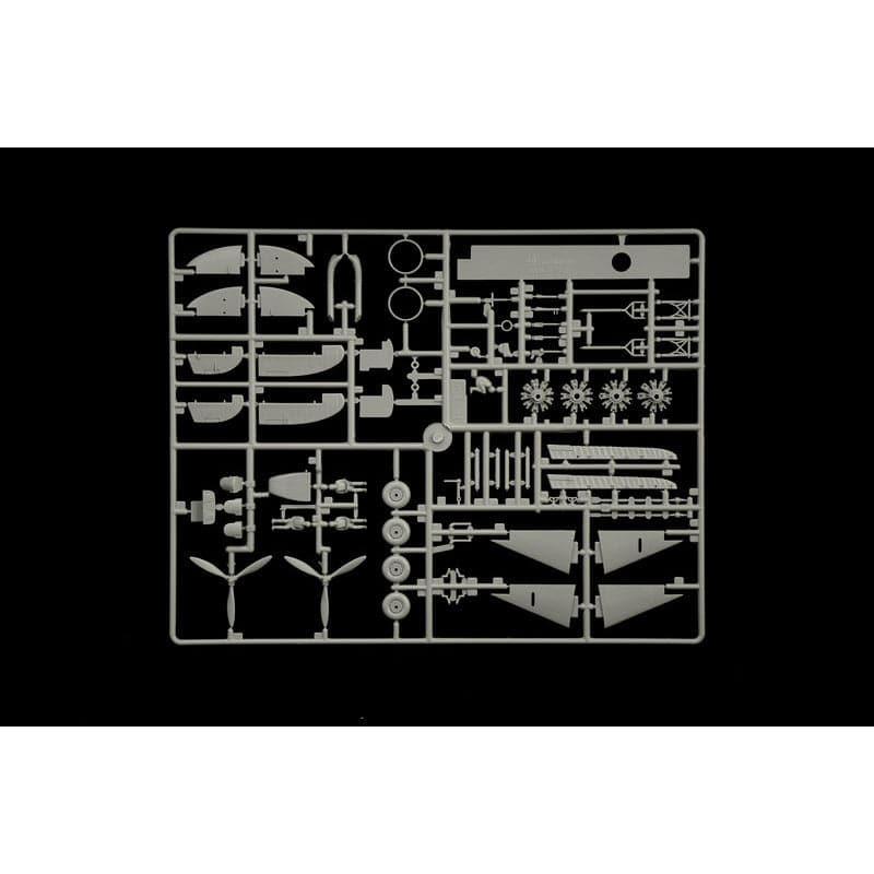 ITALERI 1/72 Fiat BR.20 Cicogna Battle of Britain 80th An