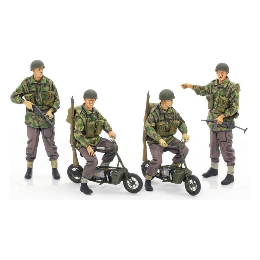 TAMIYA 1/35 British Paratroopers with Small Motorcycle