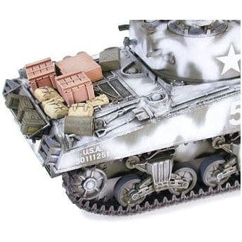 TAMIYA 1/35 M4A3 Sherman Howitzer