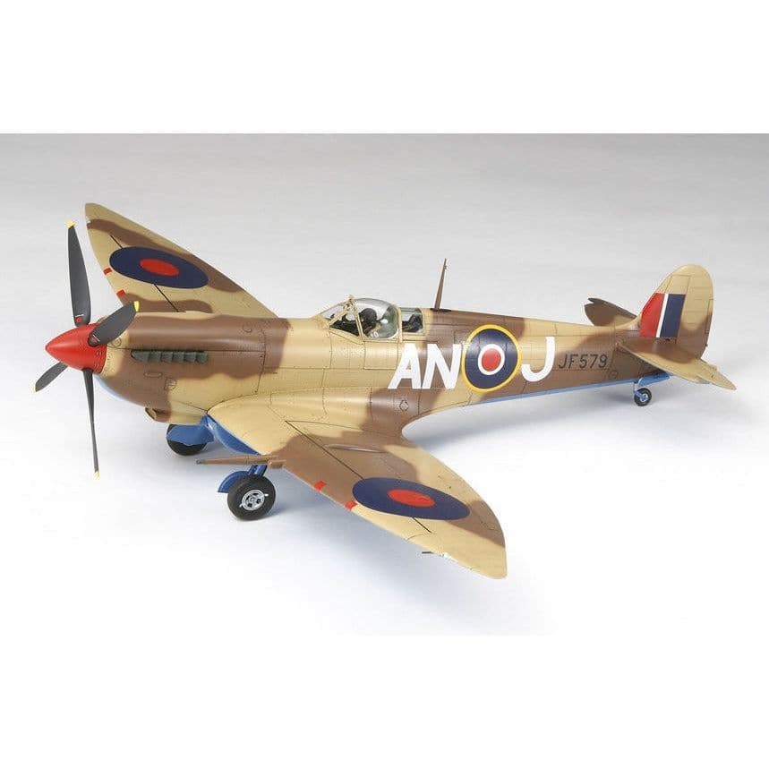 TAMIYA 1/32 Supermarine Spitfire Mk.VIII (Aust)