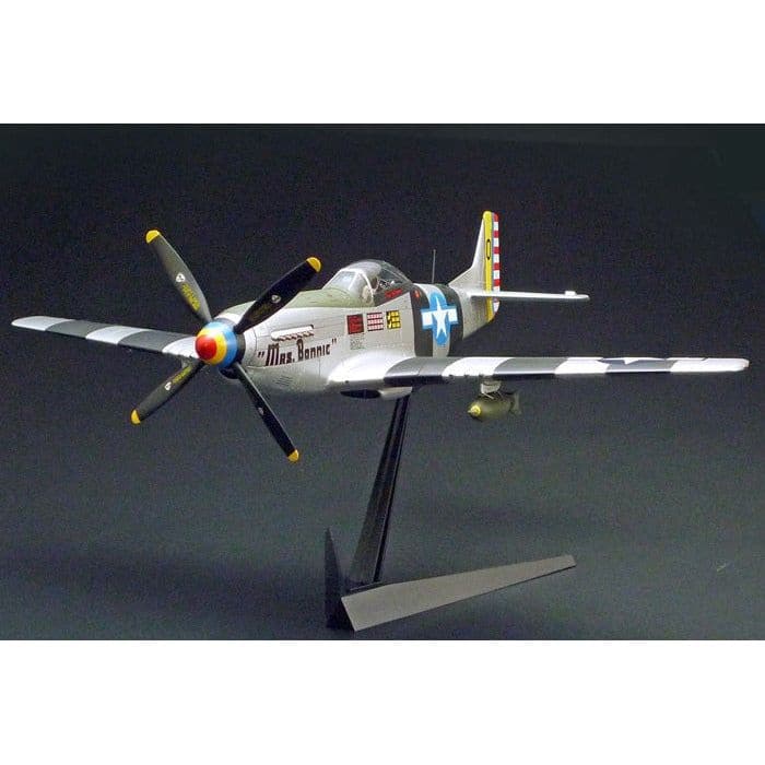 TAMIYA 1/32 North American P-51D/K Mustang Pacific Theater