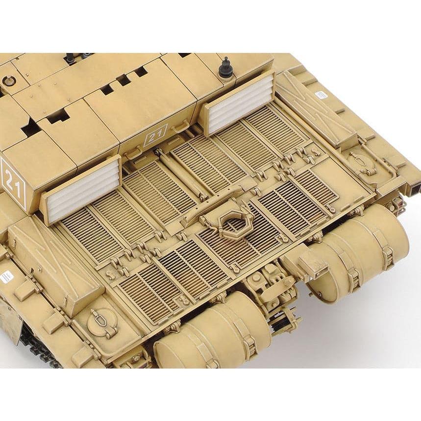 TAMIYA 1/35 British Main Battle Tank Challenger 2 (Desertised)