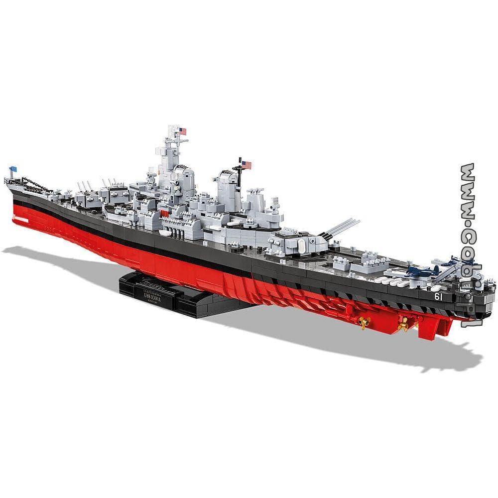 COBI World War II - Iowa-Class Battleship 4 in 1 (2685 Pieces)