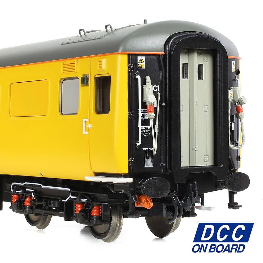 BRANCHLINE OO BR Mk2F DBSO (Refurbished) Driving Brake Second Open Network Rail