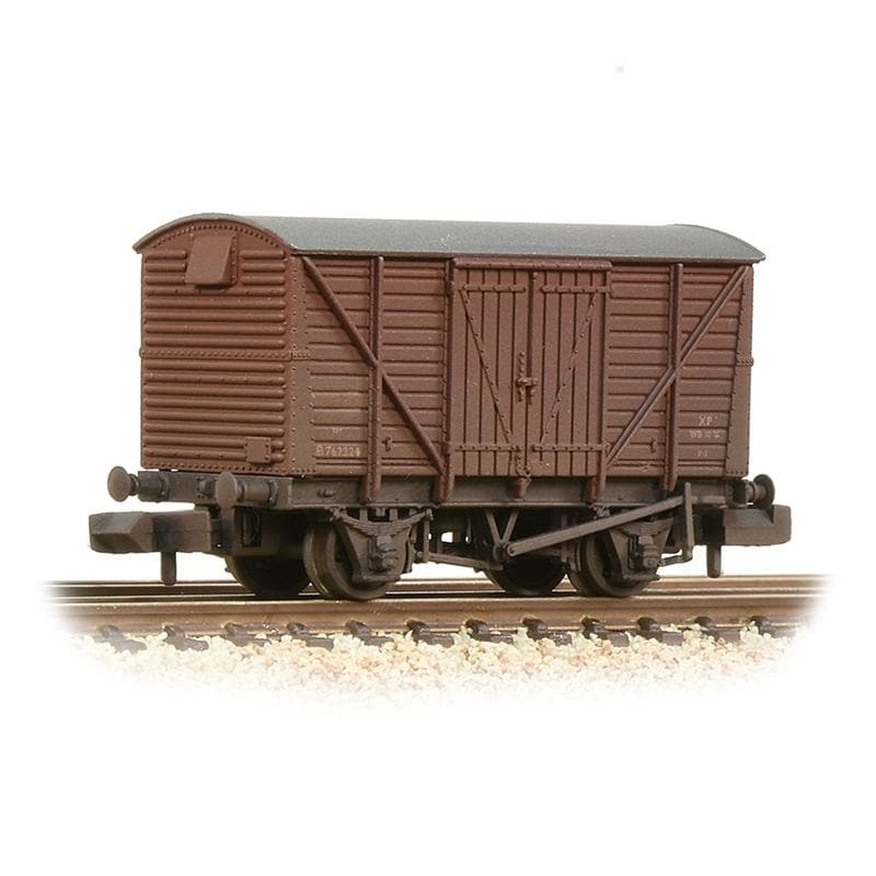 GRAHAM FARISH BR 12T Ventilated Van Planked Sides BR Bauxit