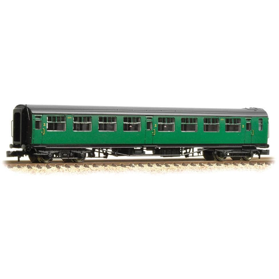 GRAHAM FARISH N Bulleid 63ft Third Corridor BR (SR) Malachi