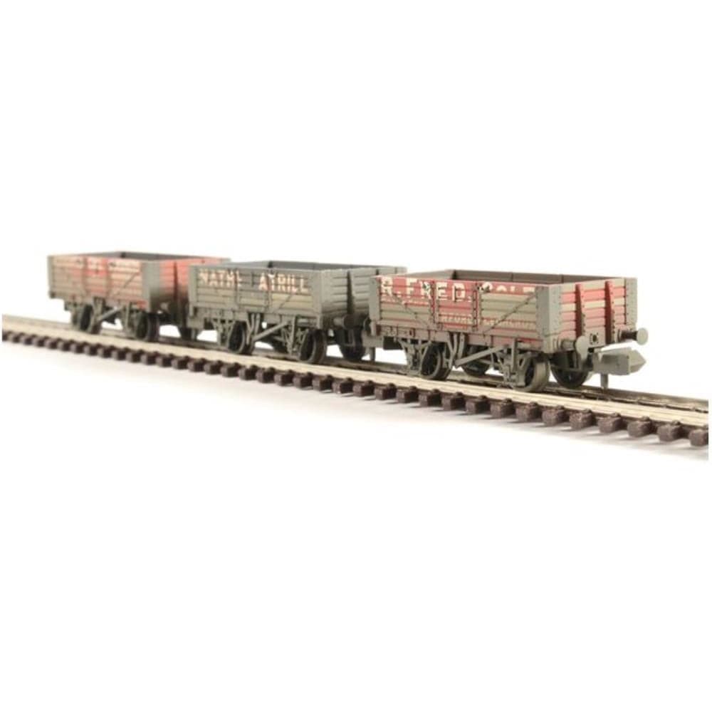 GRAHAM FARISH Coal Trader' Pack 5 Plank Wagons Weathered