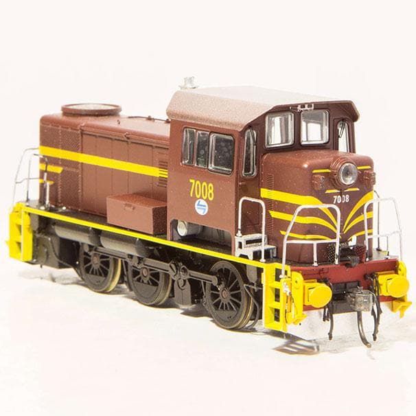 IDR HO 70 Class Diesel Hydraulic PTC 7008 Yellow Buffers Indian Red L7 Logo