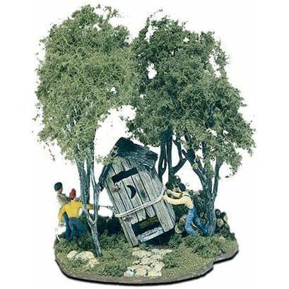 WOODLAND SCENICS HO Outhouse Mischief Mini-Scene