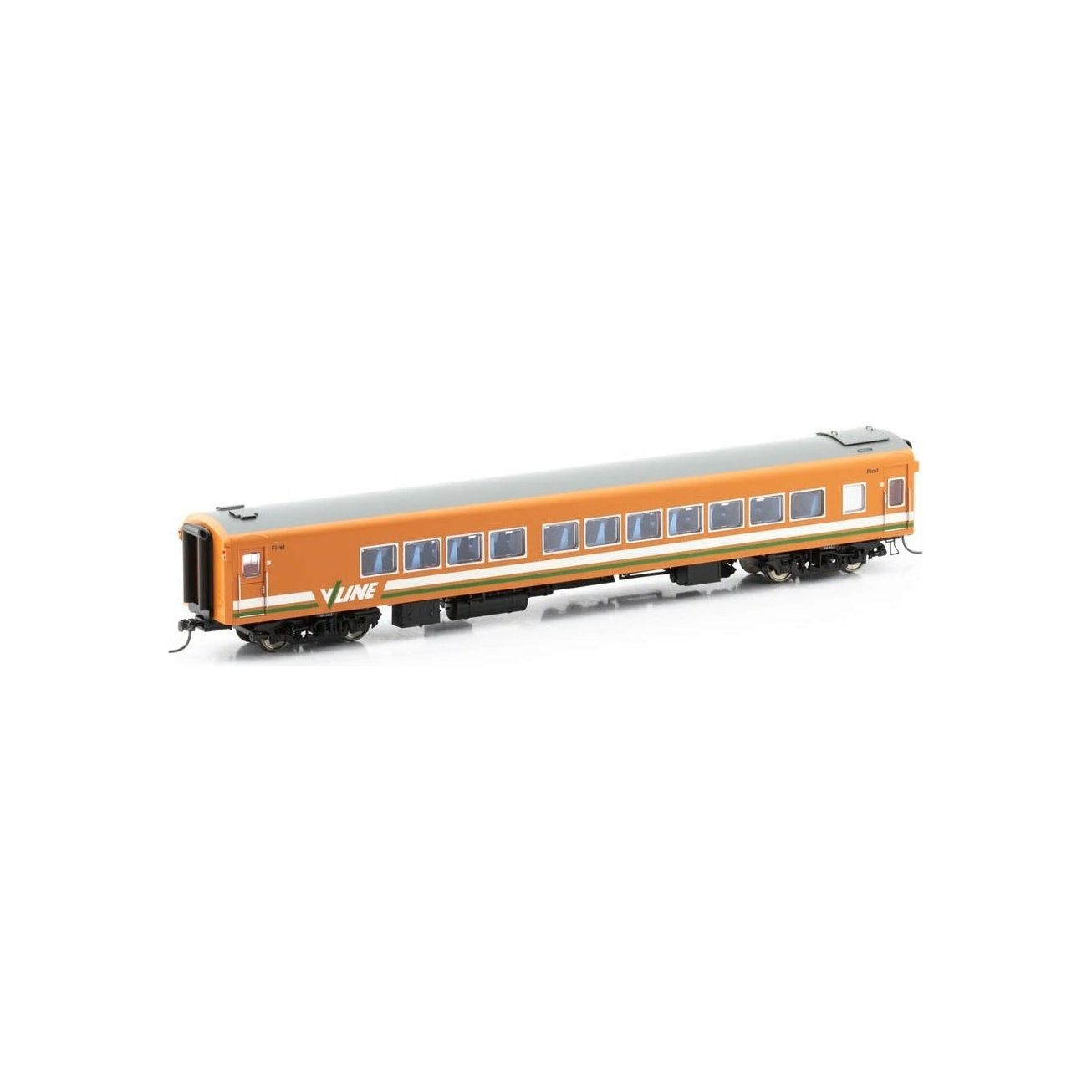 POWERLINE HO Victorian 'Z' Carriage V/Line (White & Green Stripe) First ACZ255 Single Car