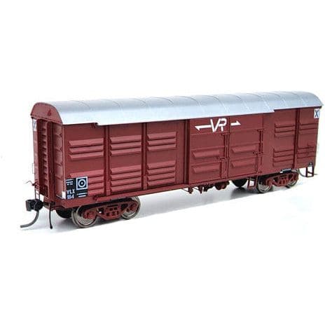 ON TRACK MODELS HO VLX-03 40'2" Victorian Louvre Vans 3 Pack