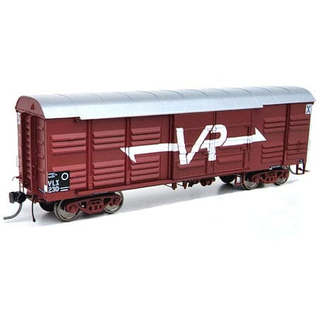 ON TRACK MODELS HO VLX-04 40'2" Victorian Louvre Vans 3 Pack