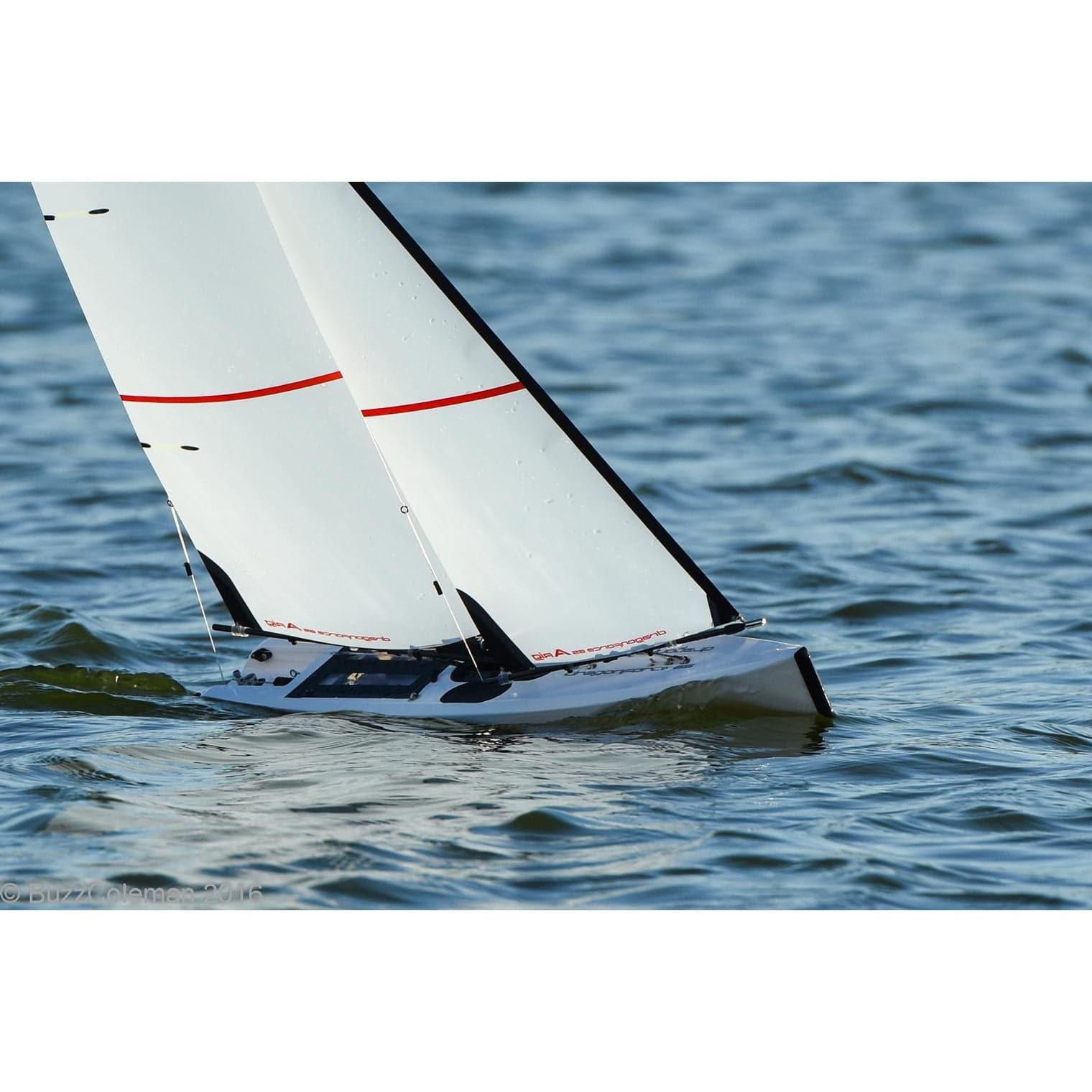 JOYSWAY Dragon Force 65 V7 Racing Class DF65 Yacht RTR