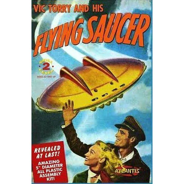 AMC 5" Vic Torry and his Flying Saucer w/Light