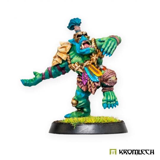 KROMLECH Champi-Orcs Thrower (1)