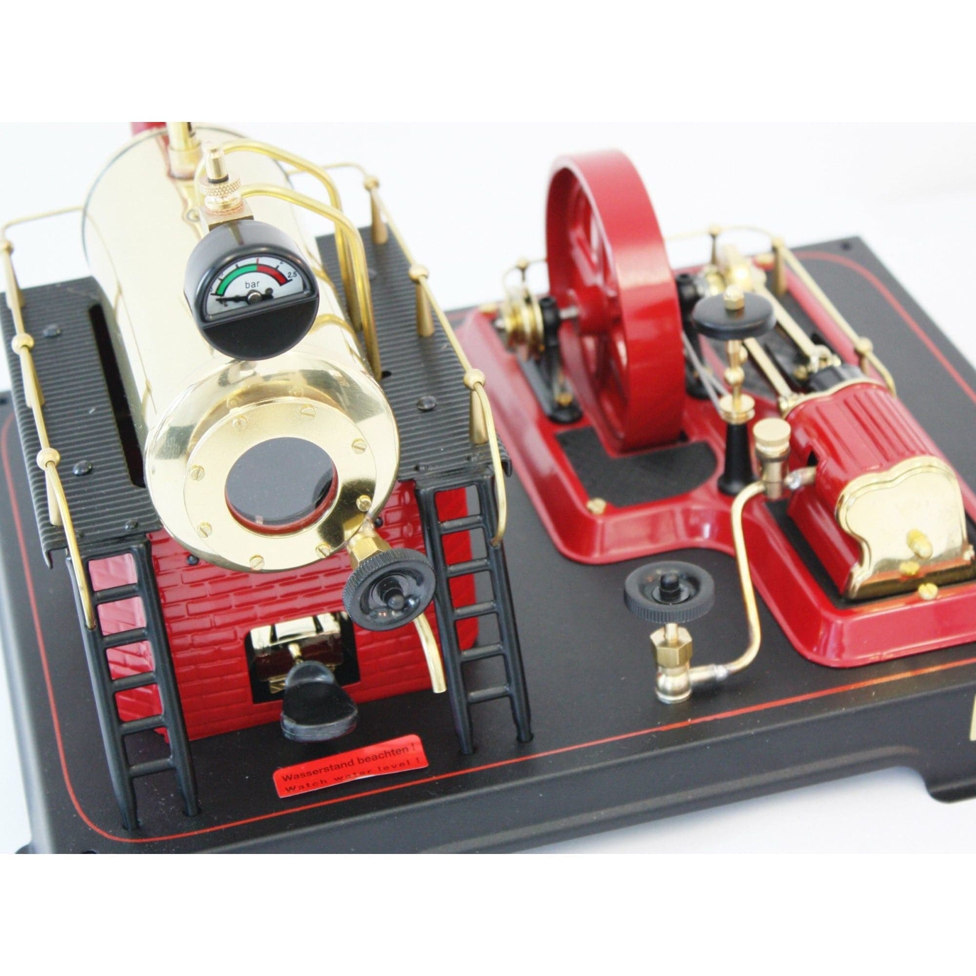 WILESCO D21 Steam Engine - Red, Brass, Black