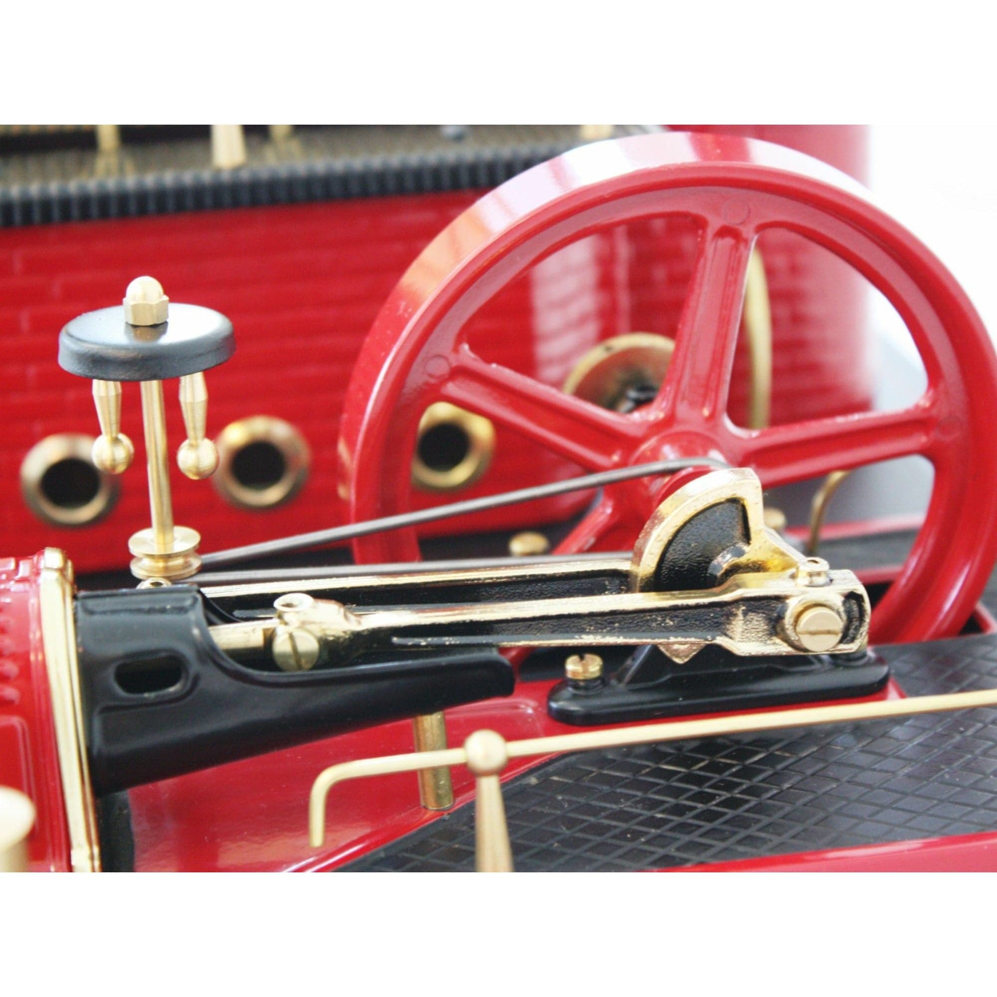 WILESCO D21 Steam Engine - Red, Brass, Black