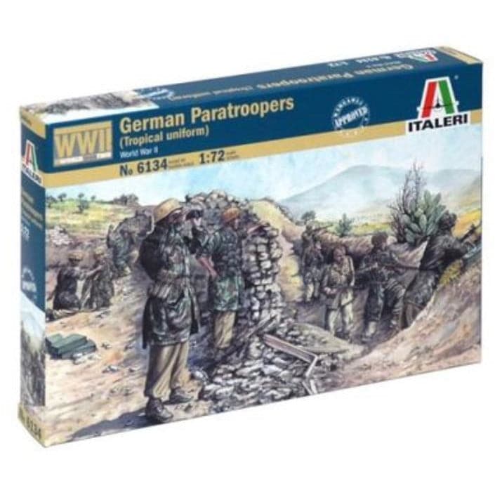 ITALERI 1/72 WWII German Paratroopers (Tropical Uniform)