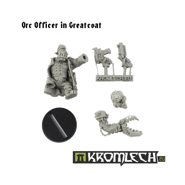 KROMLECH Orc Officer in Greatcoat (1)