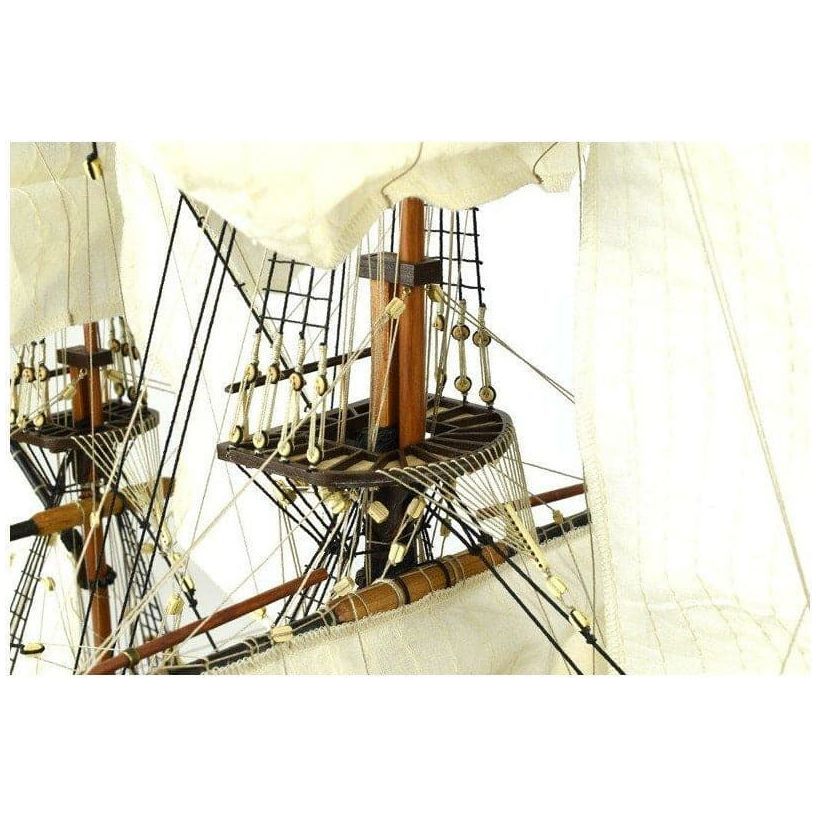 ARTESANIA LATINA 1/65 HMS Endeavour Wooden Model